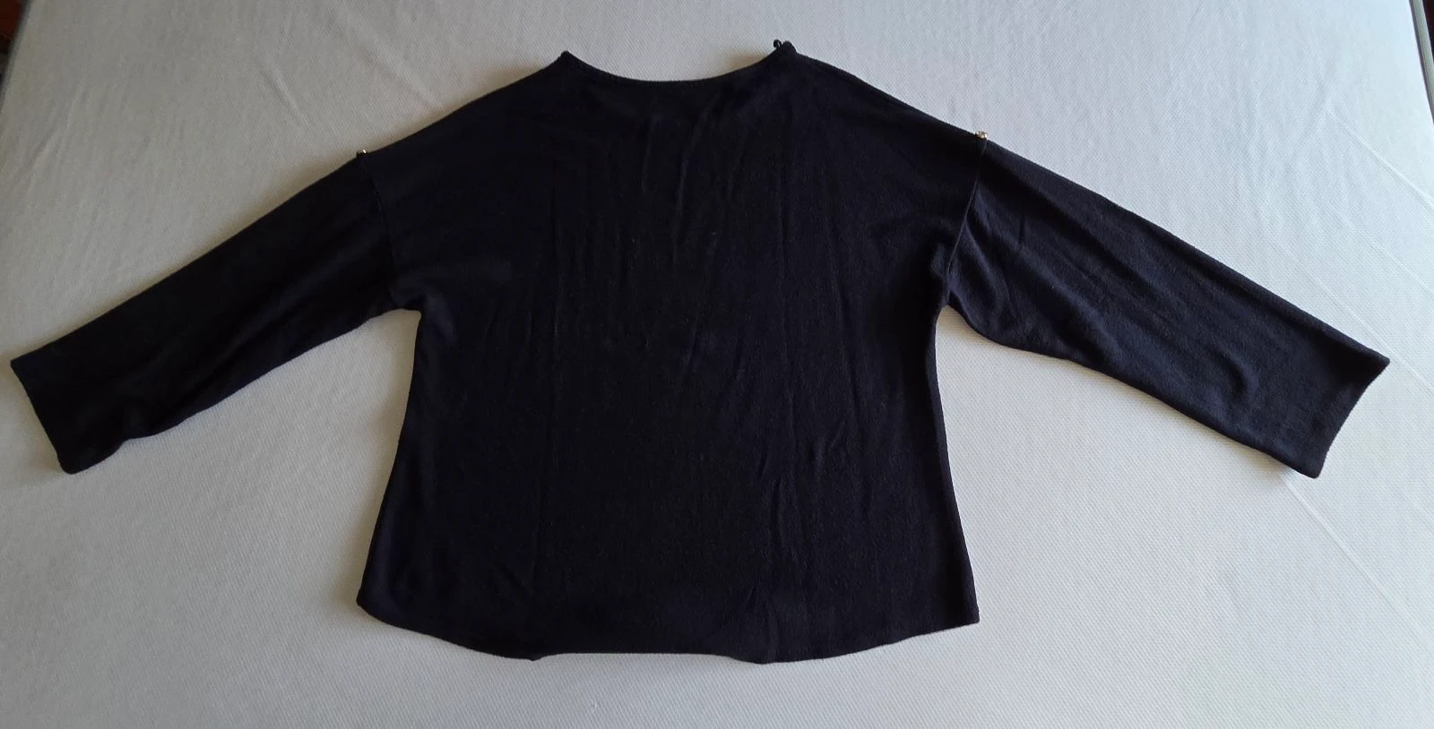 Light dark navy blue long-sleeved sweater with roll-up sleeves, gold buttons, Size XL 42/44 Made in Italy – photo 3